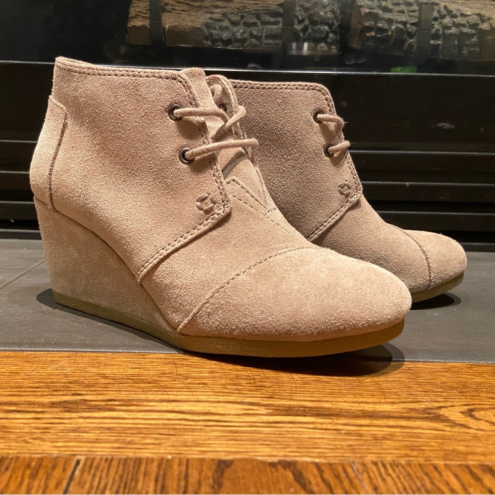 TOMS Suede Desert wedge booties Size US 5 (Eur 35.5)